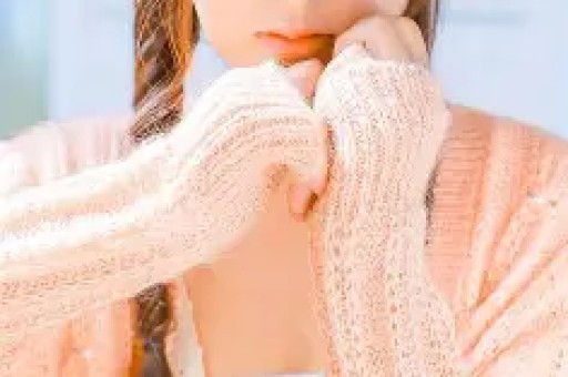 3500家连锁店女网红艾琳演豪门戏翻车涉嫌欺诈中老年人