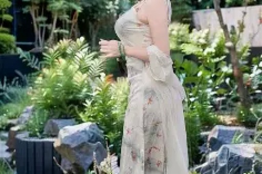 深扒4位黑料短剧演员：个个负面缠身有人依旧风光有人沦为弃子
